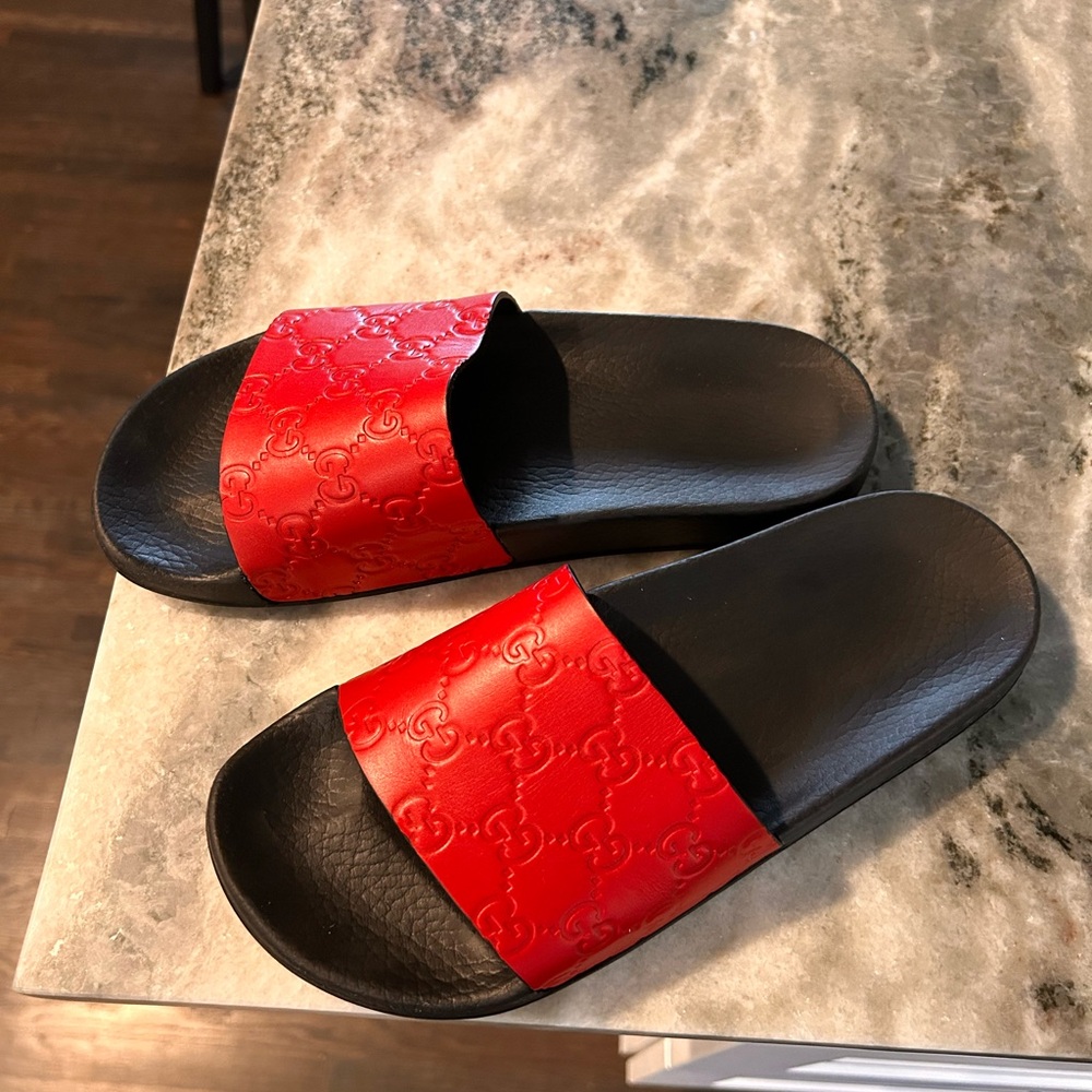 Gucci Black and Red Embossed Slides